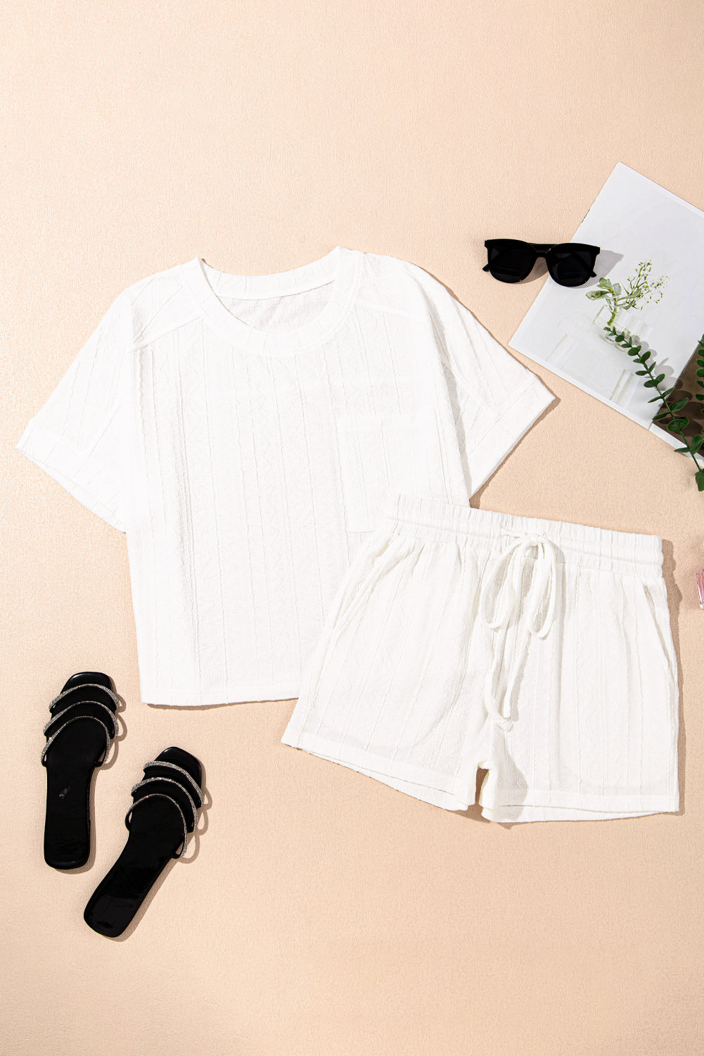 Textured Patched Pocket Drawstring Shorts Set