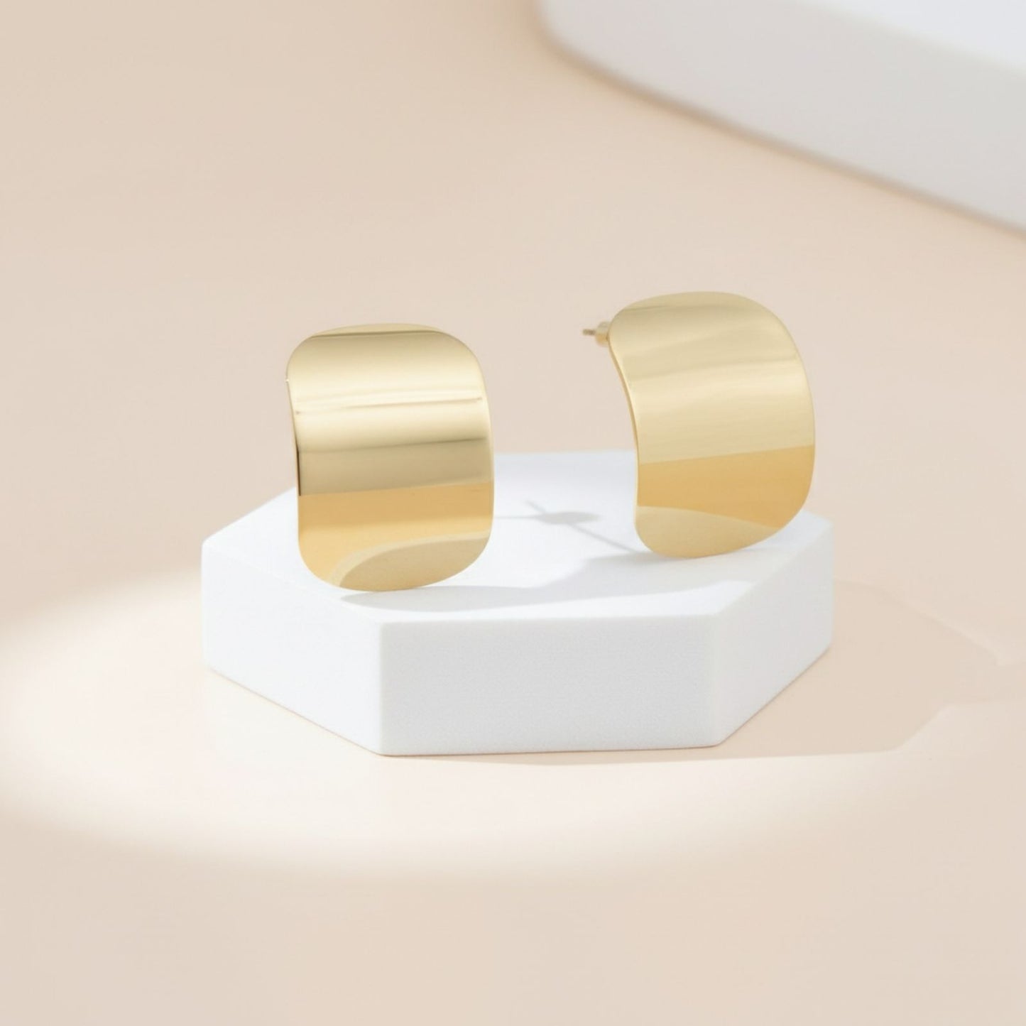 18K Gold Steel Curved Rectangle Disc Stud Earrings